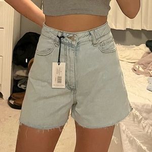 Cutest shorts, just too big on me